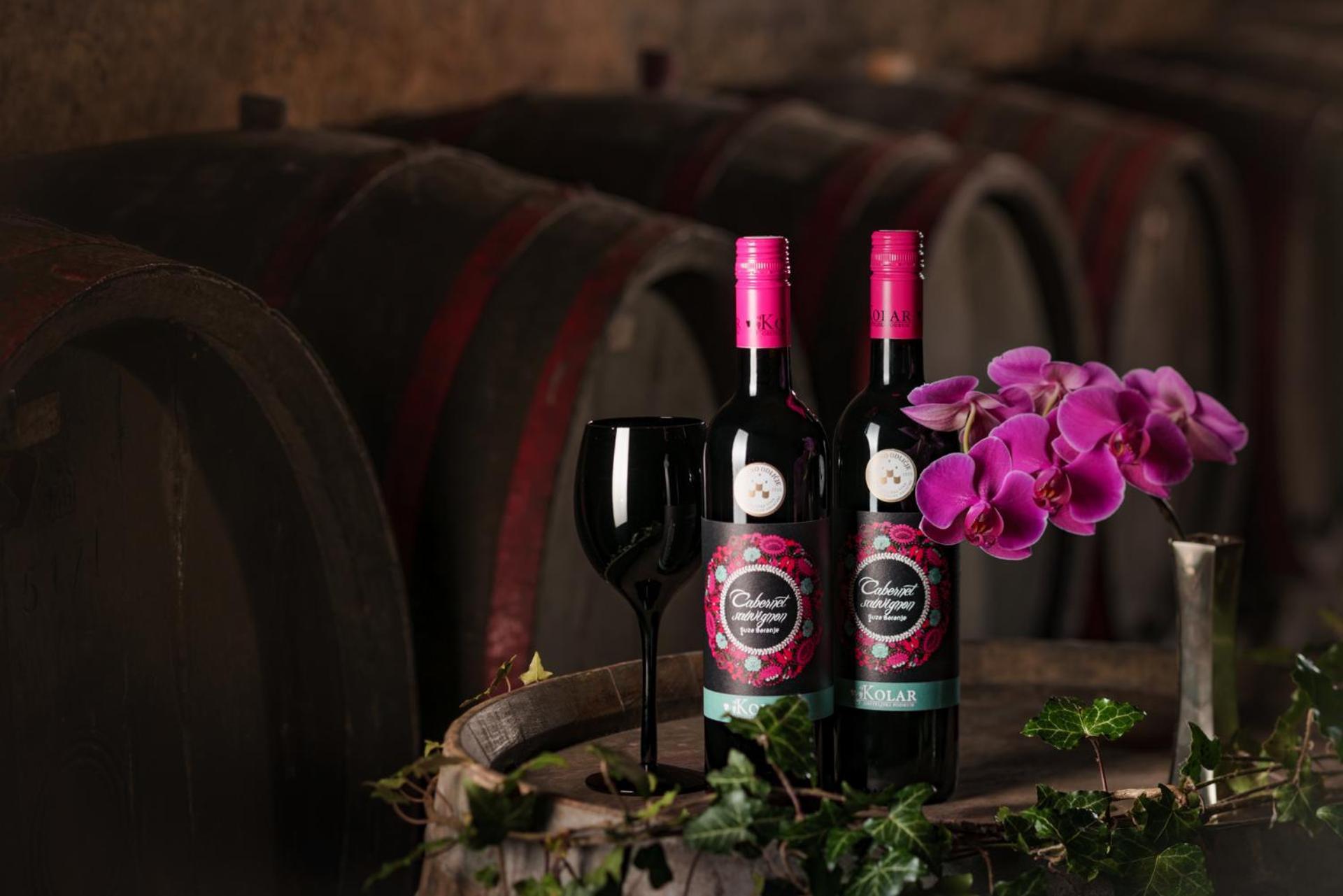 Podrumi Kolar "Suza Baranje" Knezevi Vinogradi Ngoại thất bức ảnh